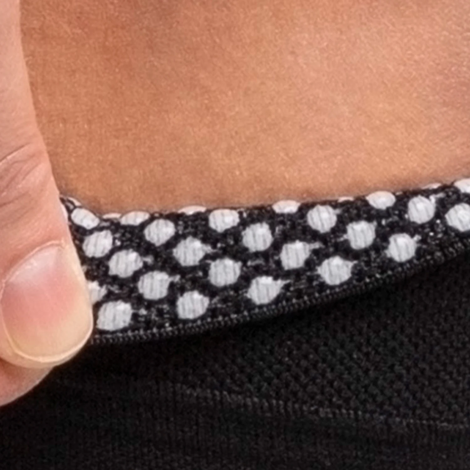 Sigvaris Dynaven 971 Women's Open Toe Thigh Highs Grip Top