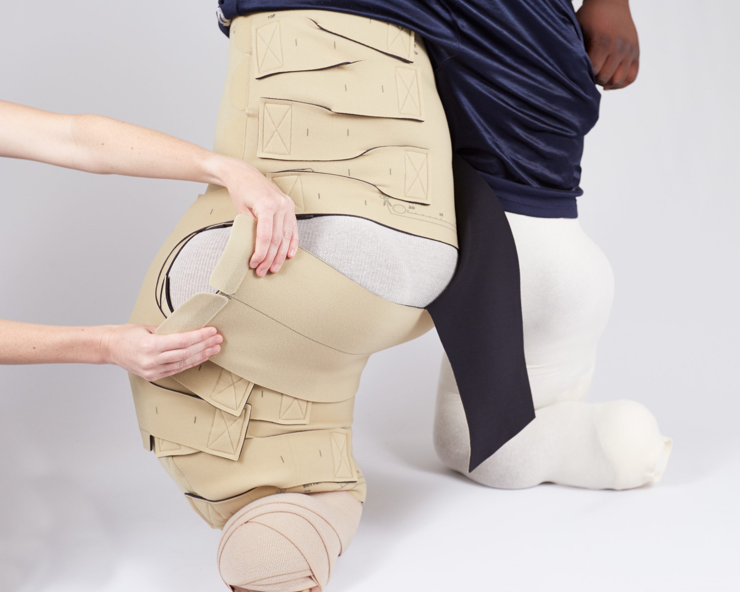 circaid® reduction kit lower leg - Customising, donning and doffing for  medical professionals on Vimeo
