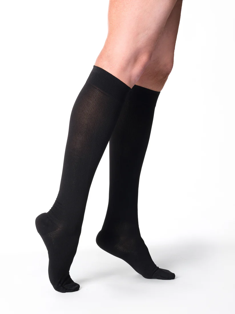 sigvaris womens essential cotton calf black compression stockings